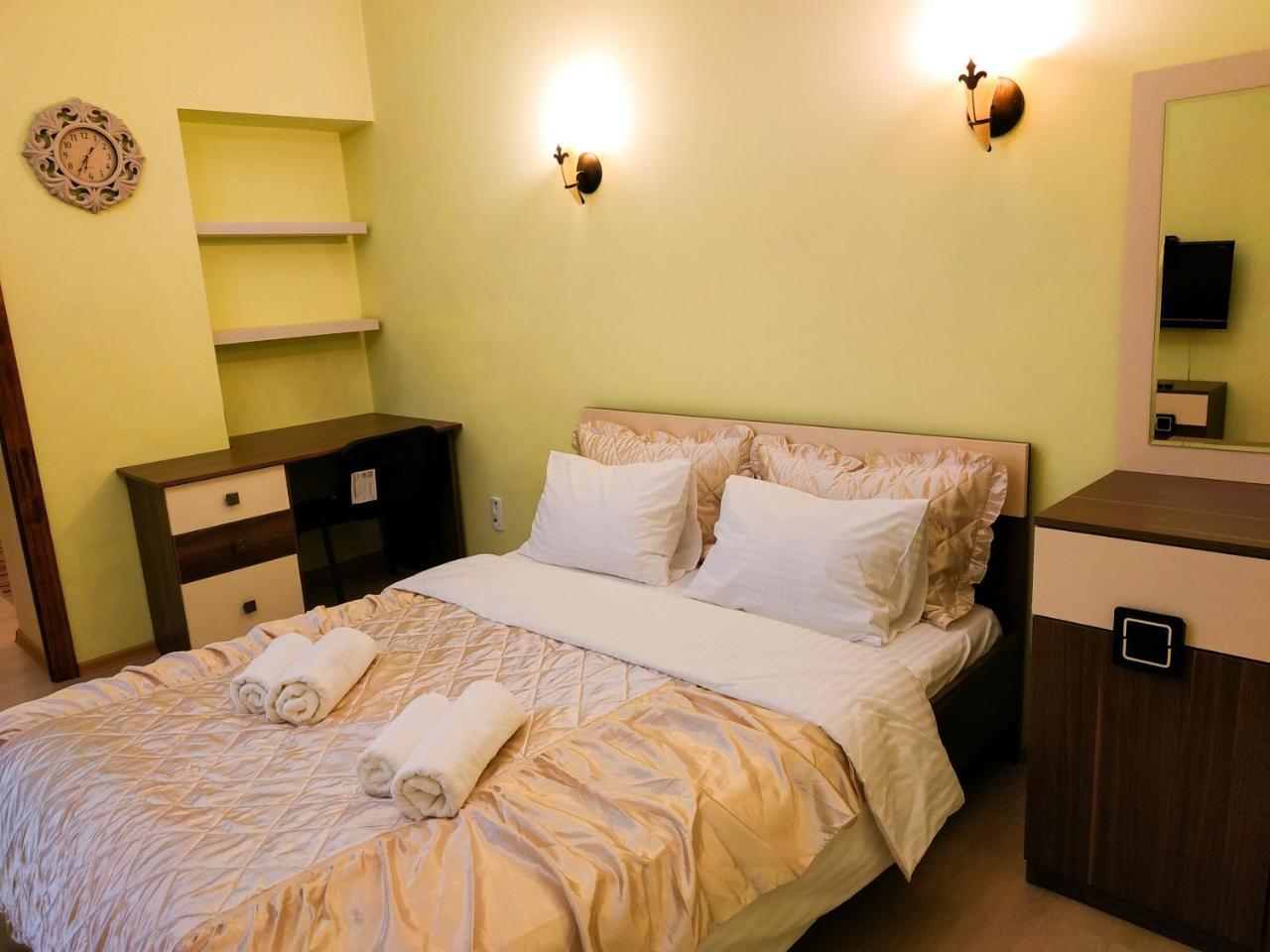 Lviv City Apartment Exterior photo
