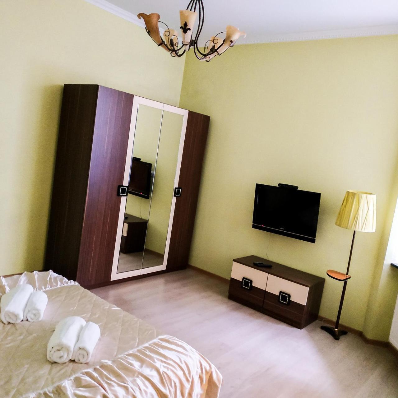 Lviv City Apartment Exterior photo